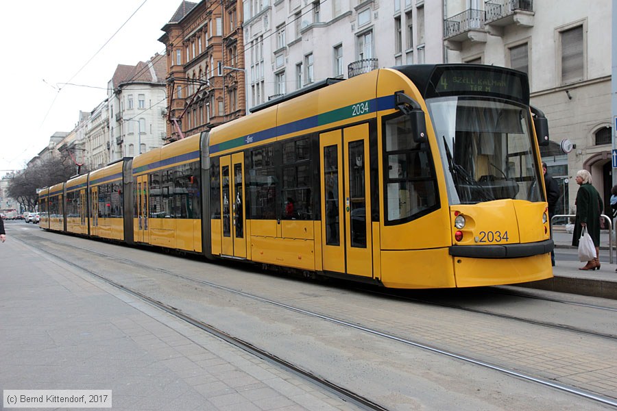 Budapest - Straßenbahn - 2034
/ Bild: budapest2034_bk1702270204.jpg