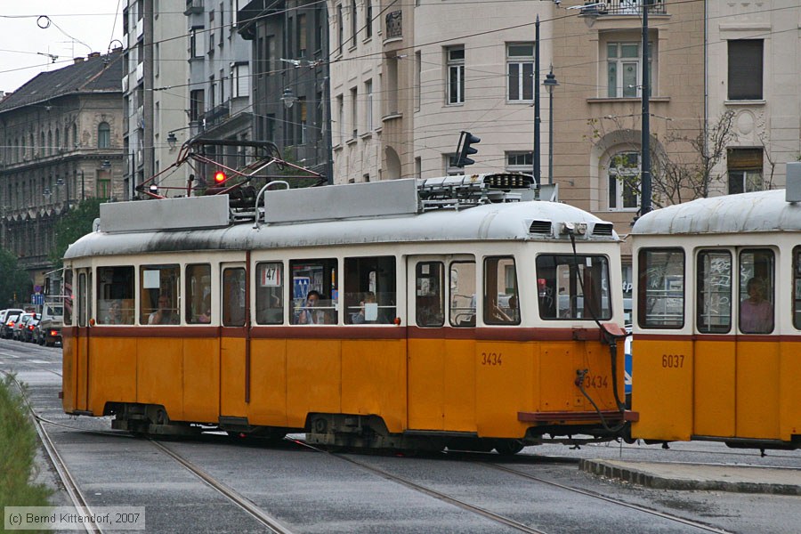 Budapest - Stra&szlig;enbahn - 3434
/ Bild: budapest3434_bk0708090496.jpg