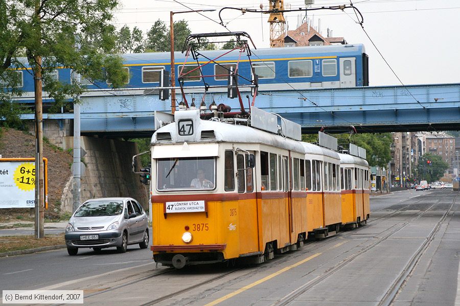 Budapest - Straßenbahn - 3875
/ Bild: budapest3875_bk0708090475.jpg Budapest - Straßenbahn - 3875
/ Bild: budapest3875_bk0708090475.jpg