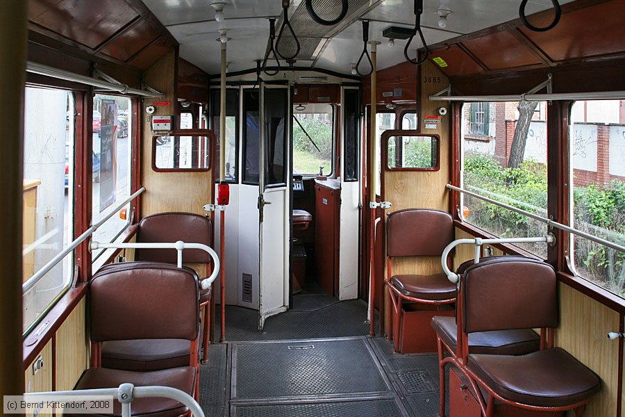 Budapest - Straßenbahn - 3885 - Innenansicht
/ Bild: budapest3885_bk0809200313.jpg