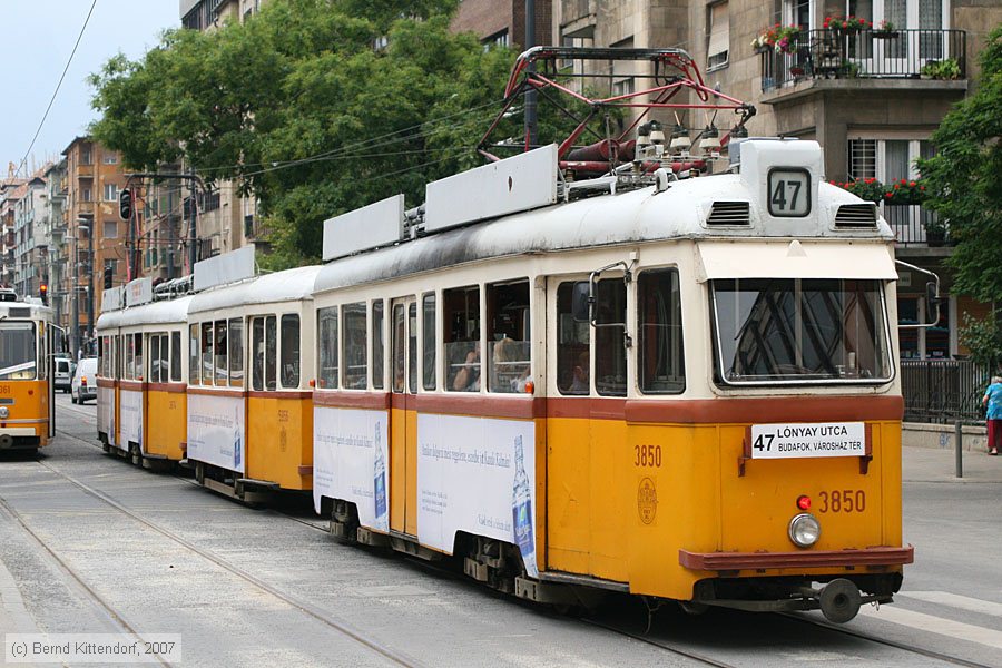 Budapest - Straßenbahn - 3850
/ Bild: budapest3850_bk0708090448.jpg