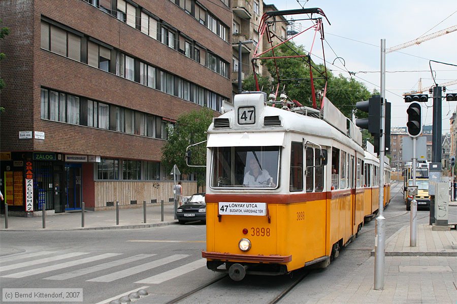 Budapest - Straßenbahn - 3898
/ Bild: budapest3898_bk0708090452.jpg