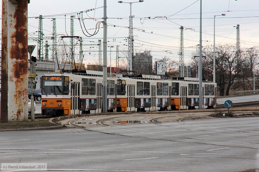 Budapest - Straßenbahn - 4011
/ Bild: budapest4011_bk1703010242.jpg Budapest - Straßenbahn - 4011
/ Bild: budapest4011_bk1703010242.jpg