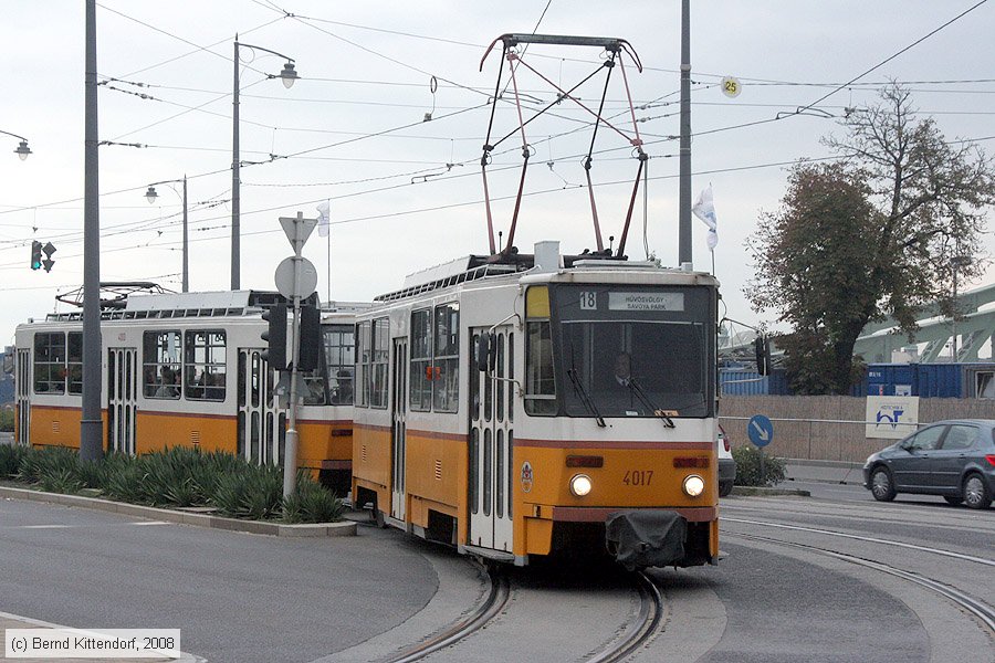 Budapest - Straßenbahn - 4017
/ Bild: budapest4017_bk0809190394.jpg Budapest - Straßenbahn - 4017
/ Bild: budapest4017_bk0809190394.jpg