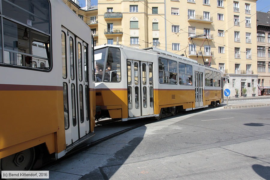 Budapest - Straßenbahn - 4029
/ Bild: budapest4029_bk1608310331.jpg Budapest - Straßenbahn - 4029
/ Bild: budapest4029_bk1608310331.jpg