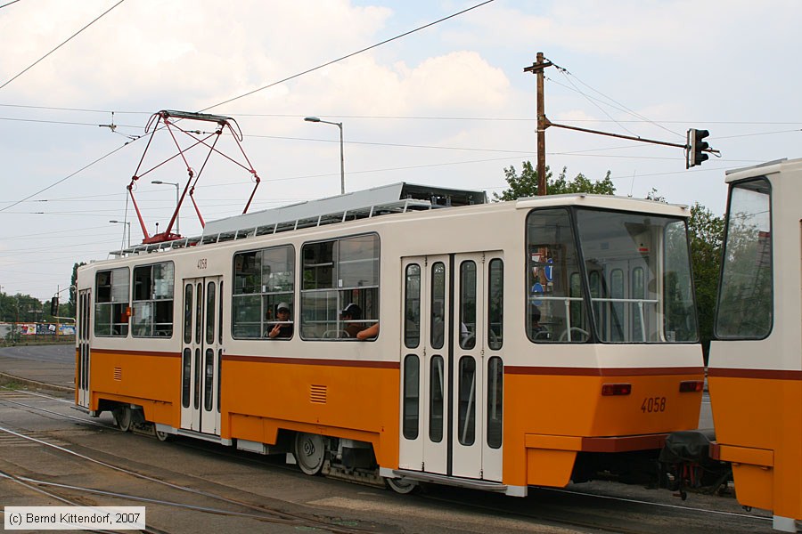 Budapest - Straßenbahn - 4058
/ Bild: budapest4058_bk0708090293.jpg Budapest - Straßenbahn - 4058
/ Bild: budapest4058_bk0708090293.jpg