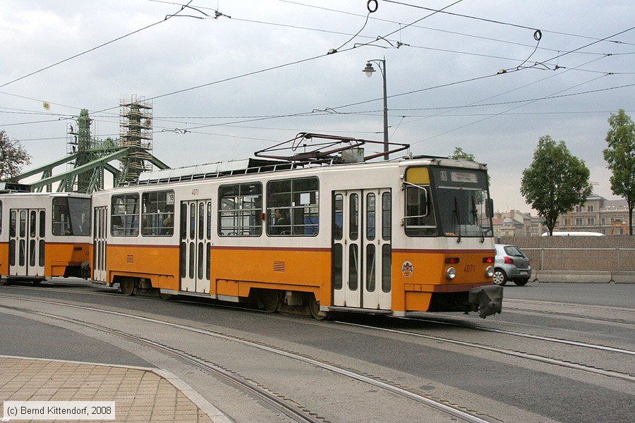 Budapest - Straßenbahn - 4071
/ Bild: budapest4071_bk0809190391.jpg