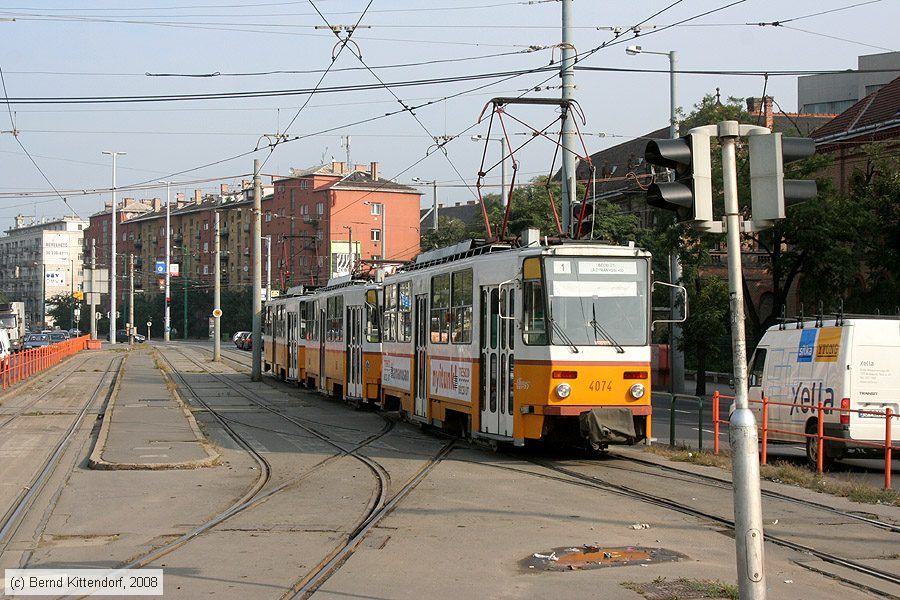Budapest - Straßenbahn - 4074
/ Bild: budapest4074_bk0809190036.jpg Budapest - Straßenbahn - 4074
/ Bild: budapest4074_bk0809190036.jpg