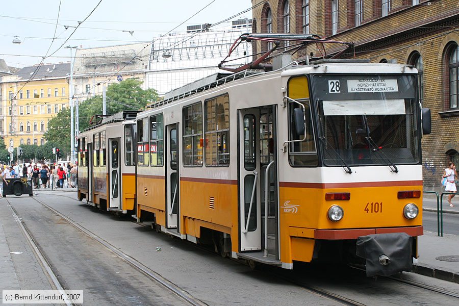 Budapest - Straßenbahn - 4101
/ Bild: budapest4101_bk0708090367.jpg Budapest - Straßenbahn - 4101
/ Bild: budapest4101_bk0708090367.jpg