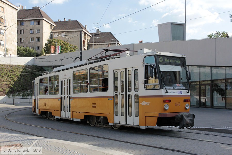 Budapest - Straßenbahn - 4146
/ Bild: budapest4146_bk1608310488.jpg