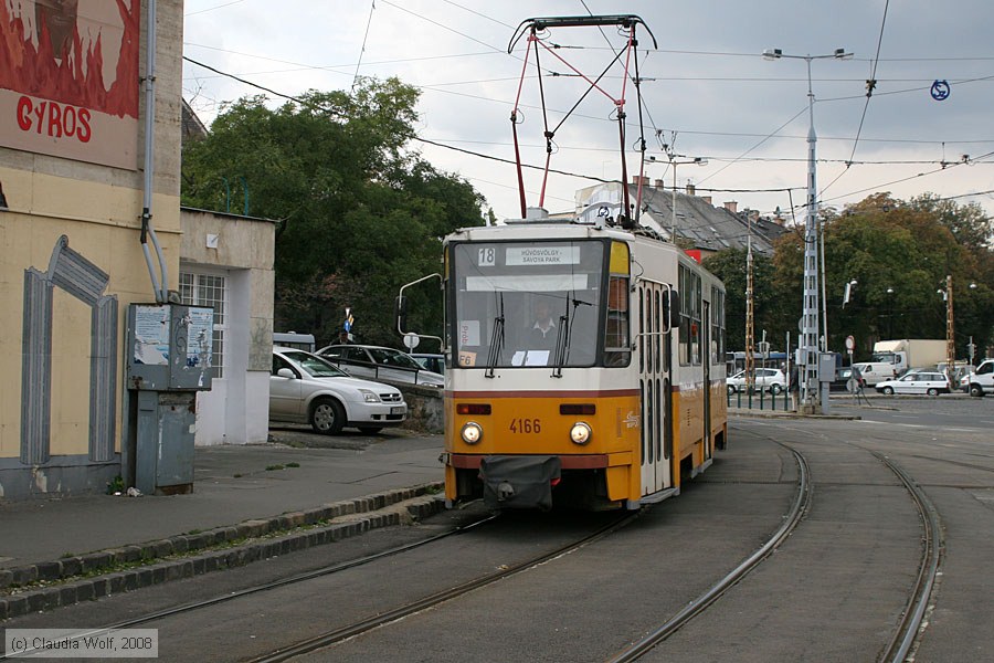 Budapest - Straßenbahn - 4166
/ Bild: budapest4166_cw0809190170.jpg