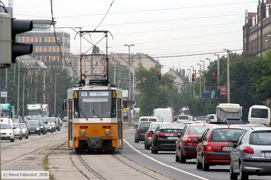 Budapest - Straßenbahn - 4212
/ Bild: budapest4212_bk0809180154.jpg