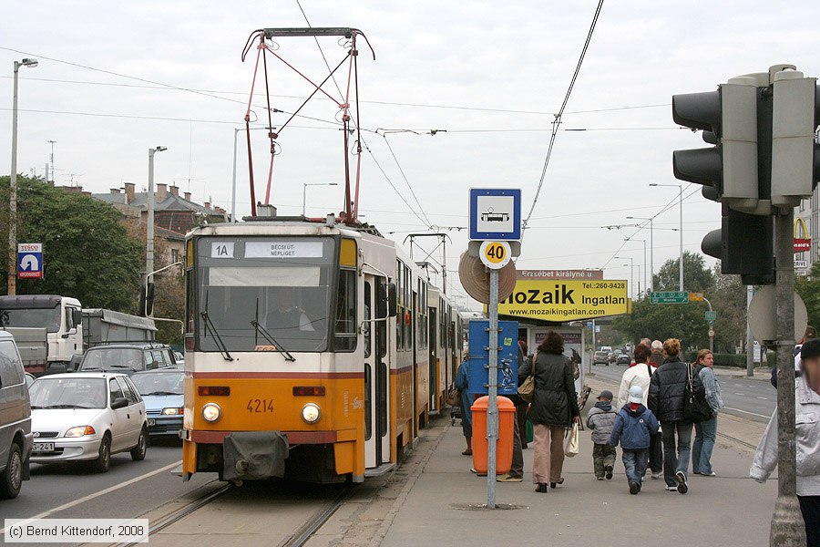 Budapest - Straßenbahn - 4214
/ Bild: budapest4214_bk0809180151.jpg Budapest - Straßenbahn - 4214
/ Bild: budapest4214_bk0809180151.jpg