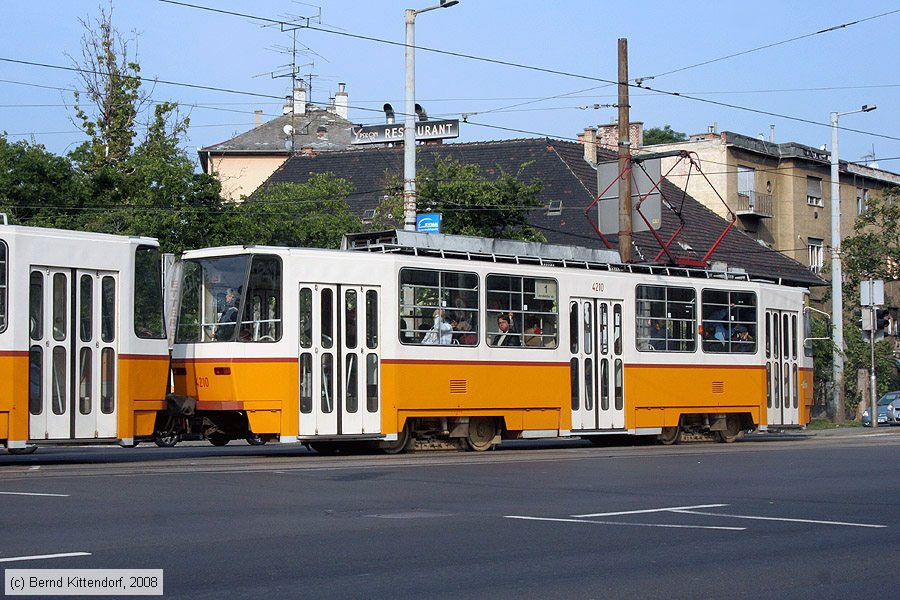 Budapest - Straßenbahn - 4210
/ Bild: budapest4210_bk0809190052.jpg
