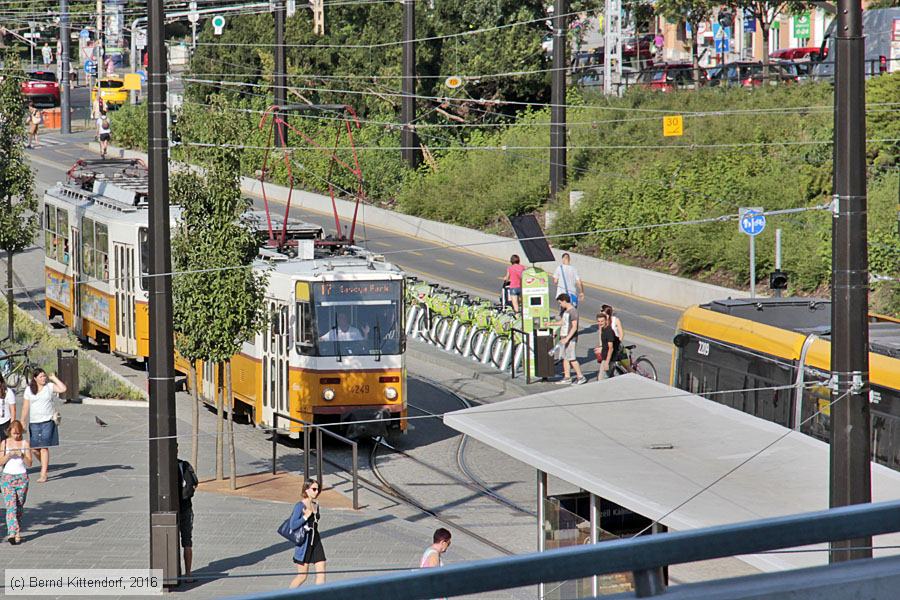 Budapest - Straßenbahn - 4249
/ Bild: budapest4249_bk1608310519.jpg