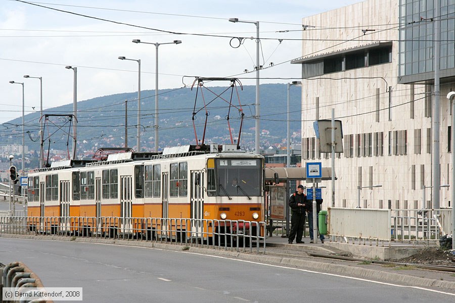 Budapest - Stra&szlig;enbahn - 4263
/ Bild: budapest4263_bk0809200169.jpg