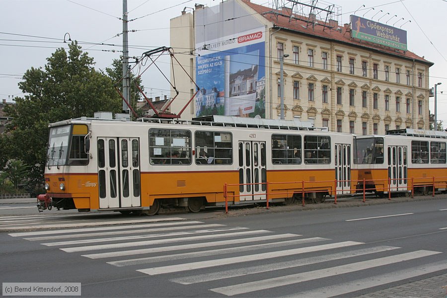 Budapest - Stra&szlig;enbahn - 4263
/ Bild: budapest4263_bk0809200388.jpg