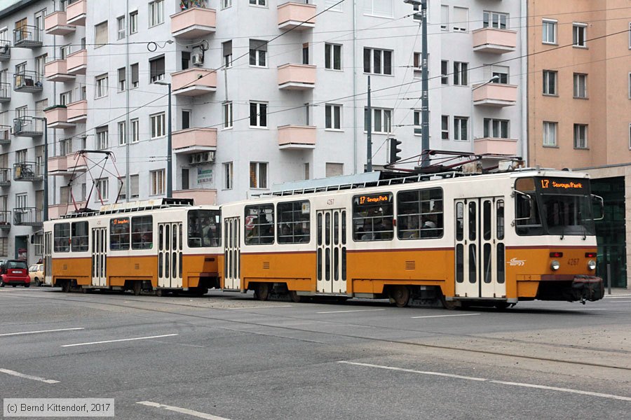 Budapest - Straßenbahn - 4267
/ Bild: budapest4267_bk1702270241.jpg Budapest - Straßenbahn - 4267
/ Bild: budapest4267_bk1702270241.jpg