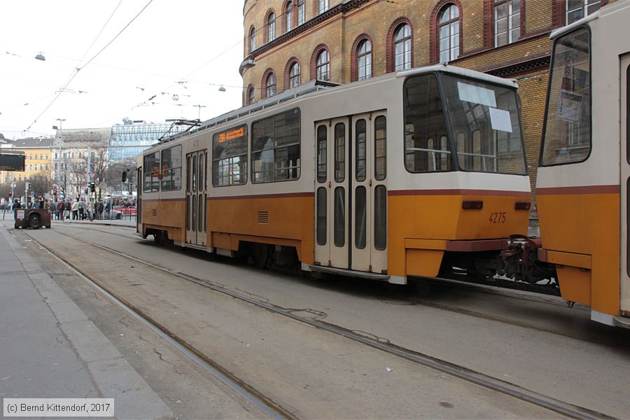 Budapest - Straßenbahn - 4275
/ Bild: budapest4275_bk1702260036.jpg Budapest - Straßenbahn - 4275
/ Bild: budapest4275_bk1702260036.jpg