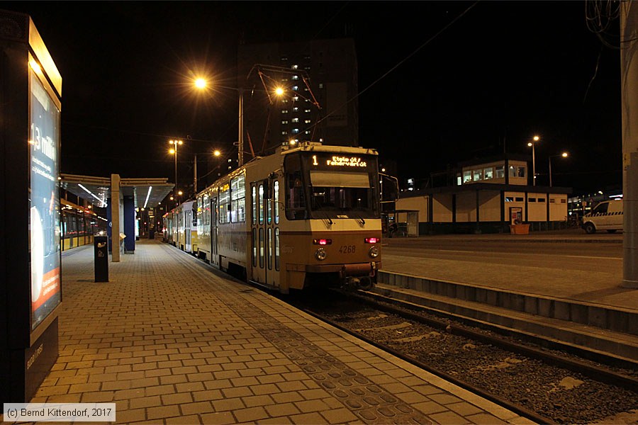 Budapest - Straßenbahn - 4268
/ Bild: budapest4268_bk1703010565.jpg Budapest - Straßenbahn - 4268
/ Bild: budapest4268_bk1703010565.jpg