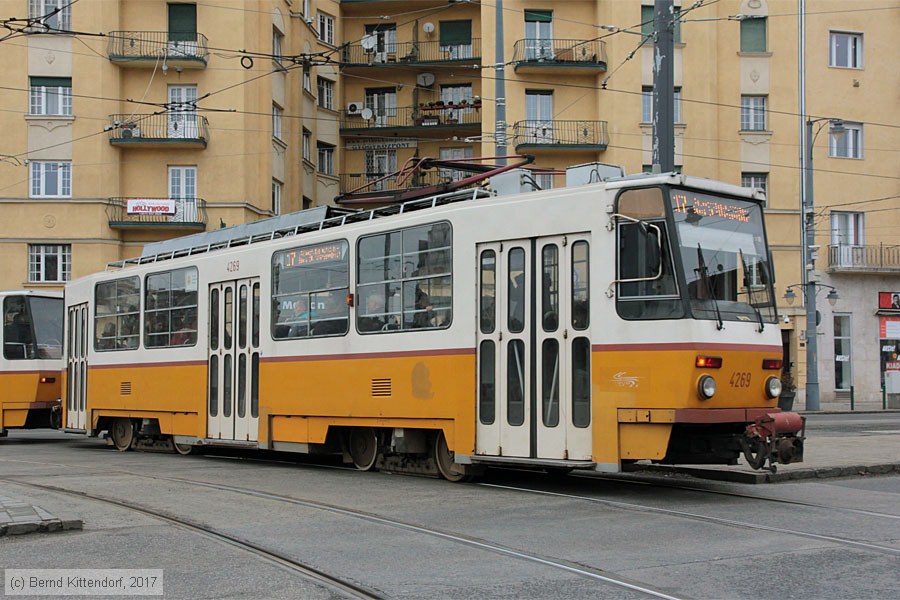 Budapest - Straßenbahn - 4269
/ Bild: budapest4269_bk1703010182.jpg Budapest - Straßenbahn - 4269
/ Bild: budapest4269_bk1703010182.jpg