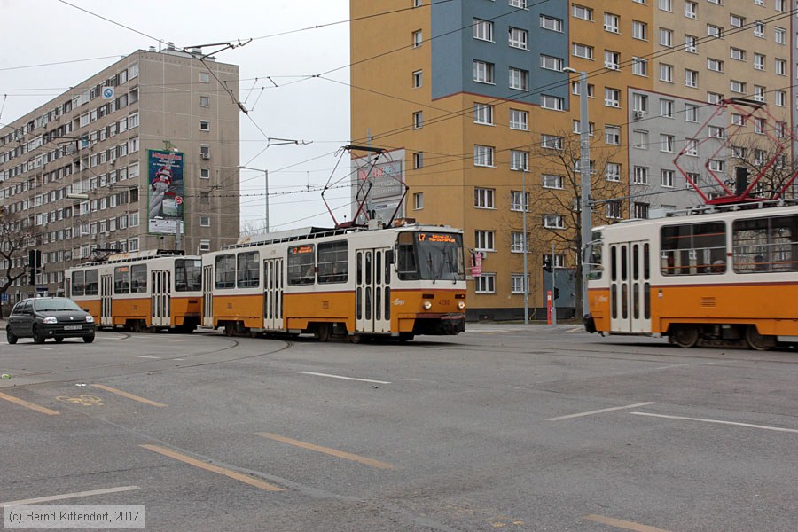 Budapest - Straßenbahn - 4280
/ Bild: budapest4280_bk1703010195.jpg