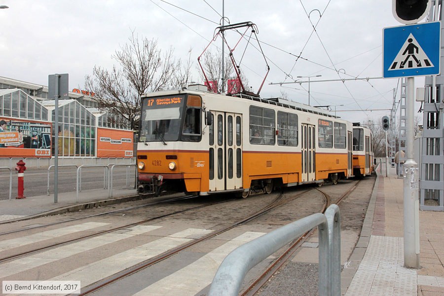 Budapest - Straßenbahn - 4282
/ Bild: budapest4282_bk1702270296.jpg