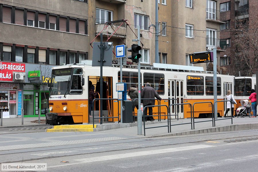 Budapest - Straßenbahn - 4314
/ Bild: budapest4314_bk1702270249.jpg Budapest - Straßenbahn - 4314
/ Bild: budapest4314_bk1702270249.jpg