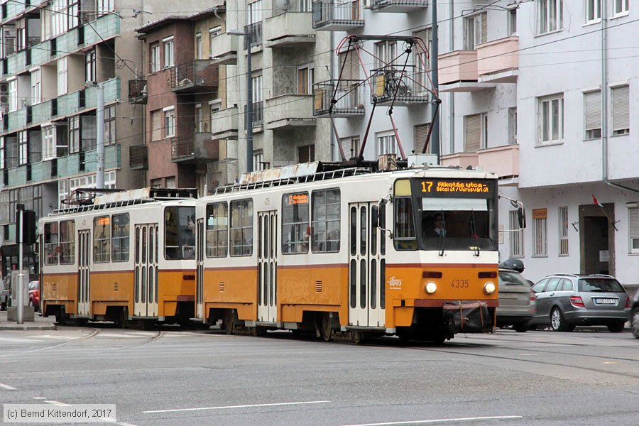 Budapest - Straßenbahn - 4335
/ Bild: budapest4335_bk1702270235.jpg Budapest - Straßenbahn - 4335
/ Bild: budapest4335_bk1702270235.jpg