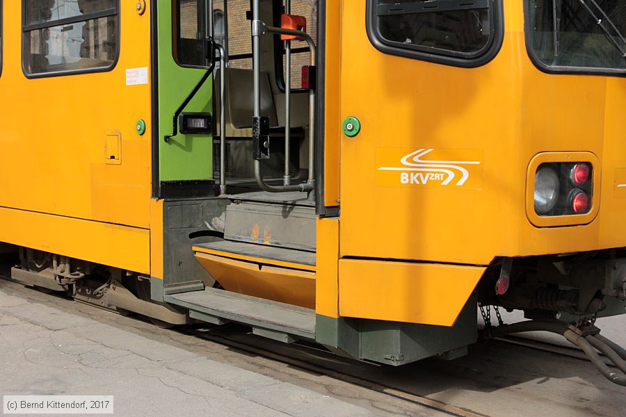 Budapest - Straßenbahn - 1513
/ Bild: budapest1513_bk1702260020.jpg Budapest - Straßenbahn - 1513
/ Bild: budapest1513_bk1702260020.jpg