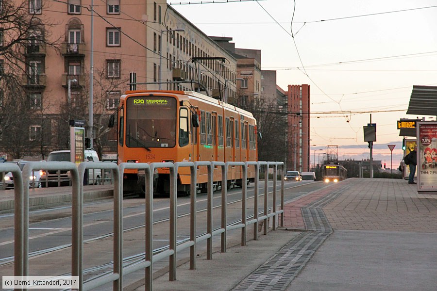 Budapest - Straßenbahn - 1534
/ Bild: budapest1534_bk1703010514.jpg