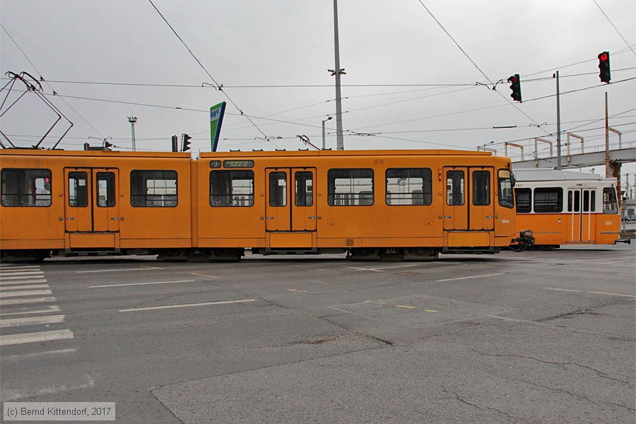 Budapest - Straßenbahn - 1576
/ Bild: budapest1576_bk1703010233.jpg Budapest - Straßenbahn - 1576
/ Bild: budapest1576_bk1703010233.jpg