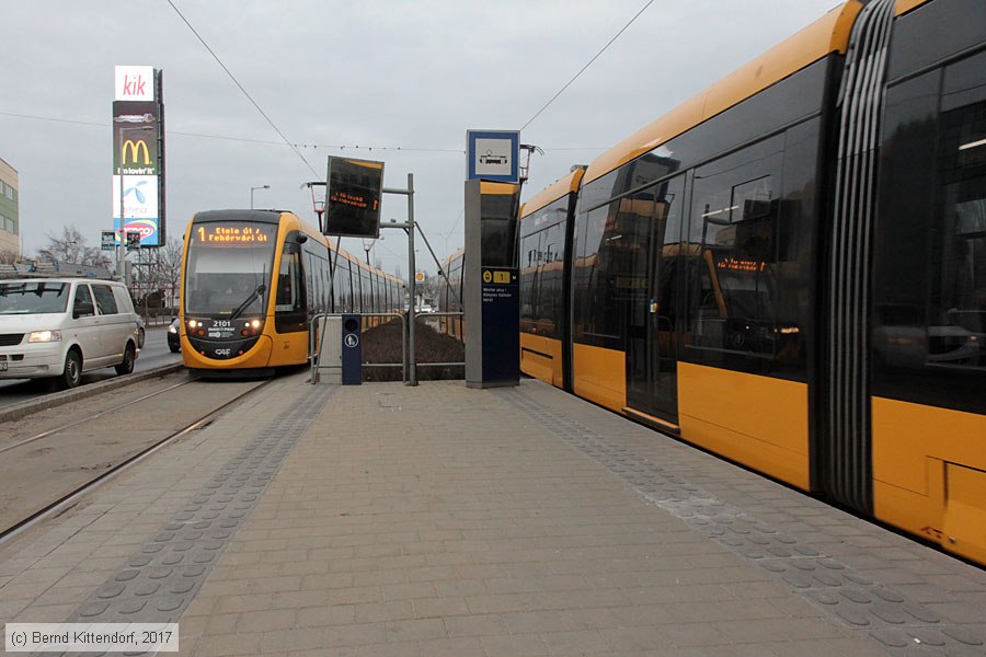 Budapest - Straßenbahn - 2101
/ Bild: budapest2101_bk1702270384.jpg