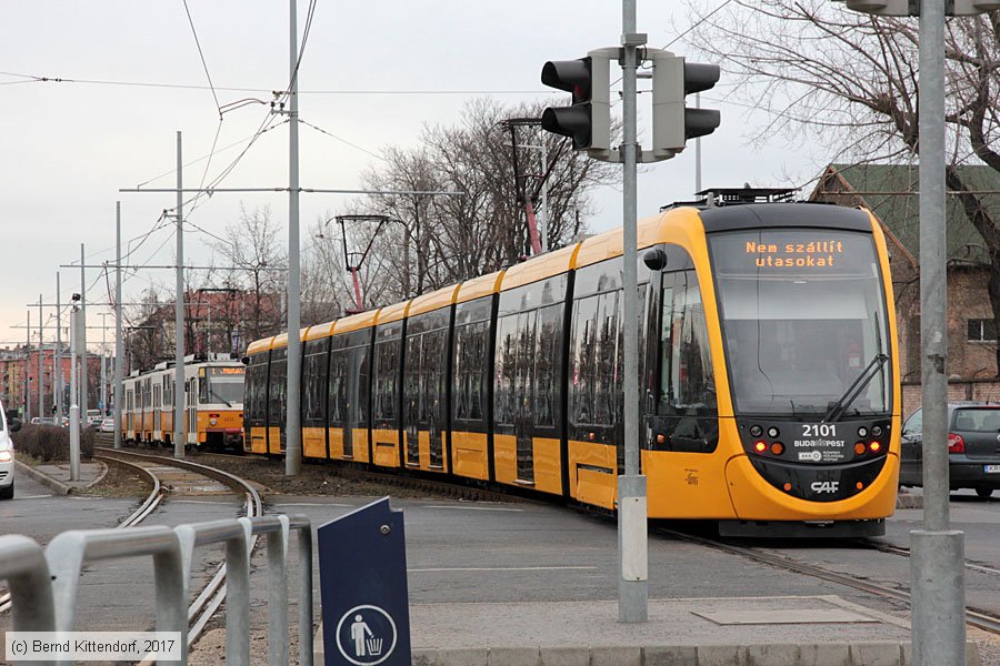 Budapest - Straßenbahn - 2101
/ Bild: budapest2101_bk1703010366.jpg