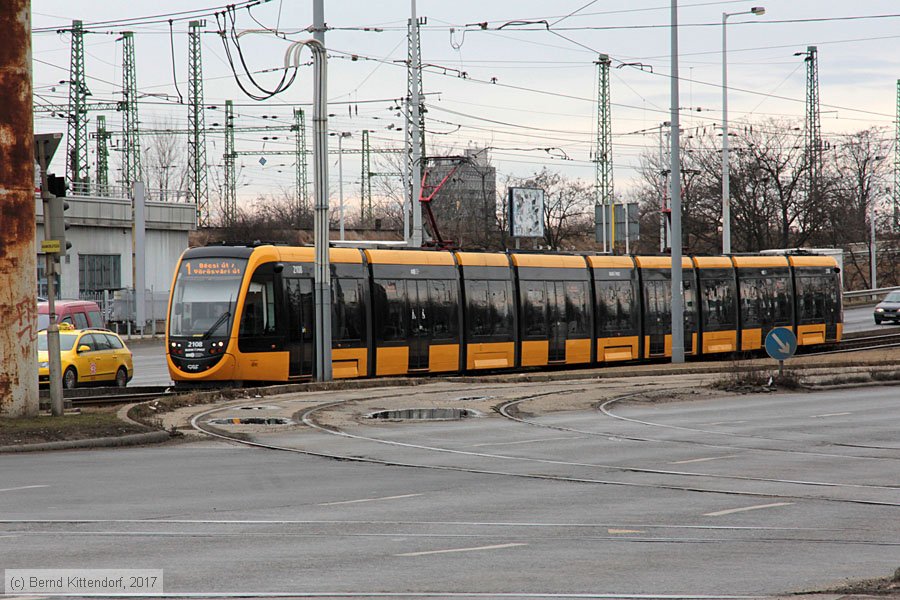 Budapest - Straßenbahn - 2108
/ Bild: budapest2108_bk1703010226.jpg