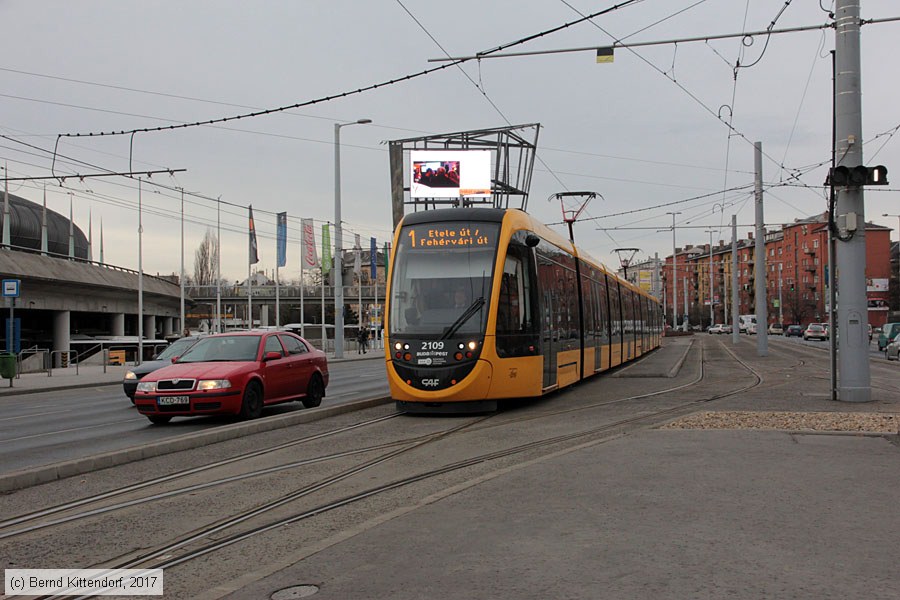 Budapest - Straßenbahn - 2109
/ Bild: budapest2109_bk1703010375.jpg