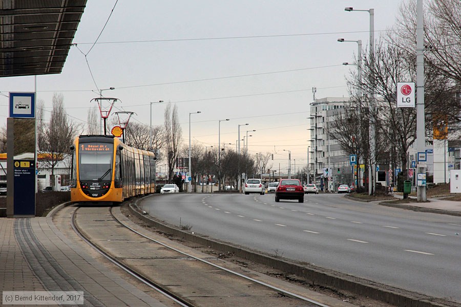Budapest - Straßenbahn - 2112
/ Bild: budapest2112_bk1703010213.jpg