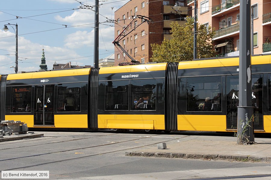 Budapest - Stra&szlig;enbahn - 2205
/ Bild: budapest2205_bk1608310340.jpg