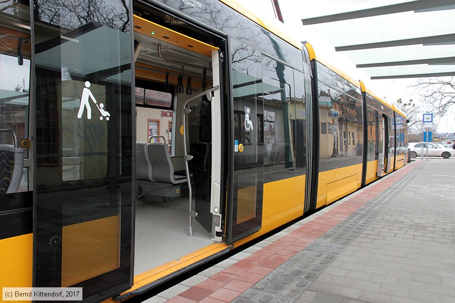 Budapest - Straßenbahn - 2210
/ Bild: budapest2210_bk1703010127.jpg Budapest - Straßenbahn - 2210
/ Bild: budapest2210_bk1703010127.jpg