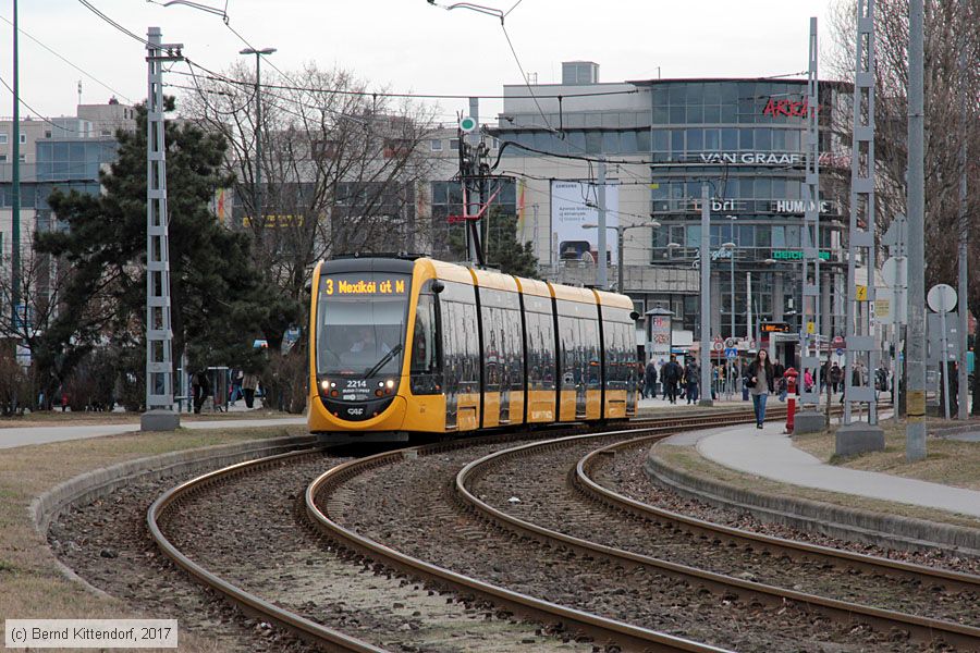 Budapest - Straßenbahn - 2214
/ Bild: budapest2214_bk1702280353.jpg Budapest - Straßenbahn - 2214
/ Bild: budapest2214_bk1702280353.jpg