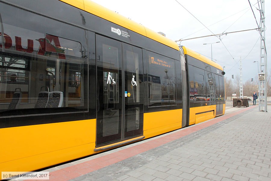 Budapest - Straßenbahn - 2227
/ Bild: budapest2227_bk1702270312.jpg Budapest - Straßenbahn - 2227
/ Bild: budapest2227_bk1702270312.jpg