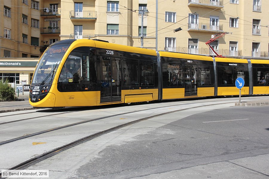 Budapest - Straßenbahn - 2228
/ Bild: budapest2228_bk1608310347.jpg