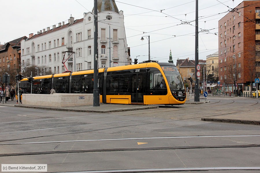 Budapest - Stra&szlig;enbahn - 2232
/ Bild: budapest2232_bk1703010049.jpg