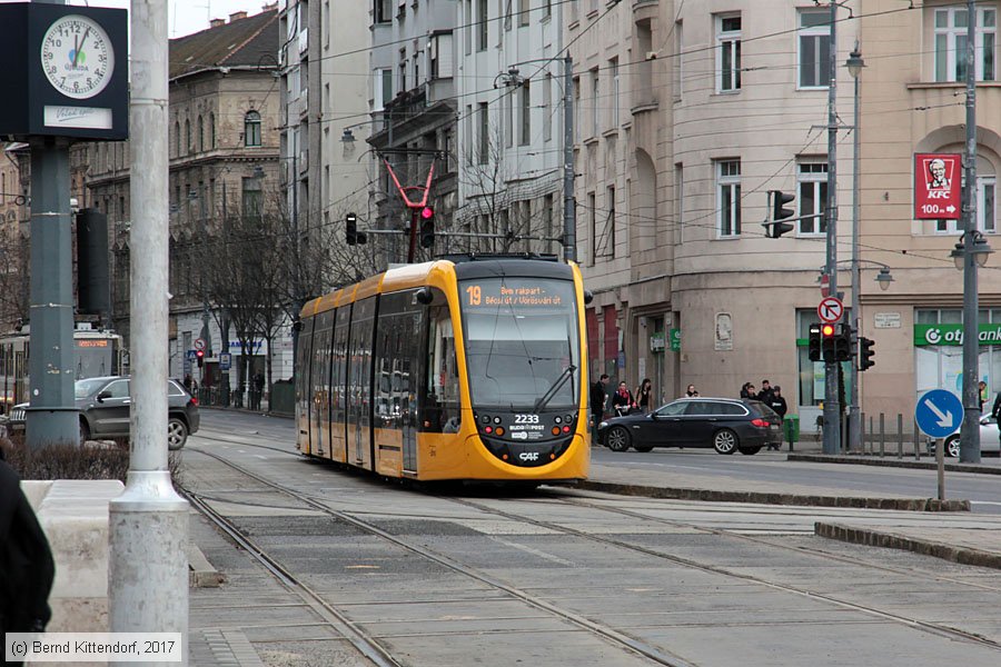 Budapest - Straßenbahn - 2233
/ Bild: budapest2233_bk1703010105.jpg