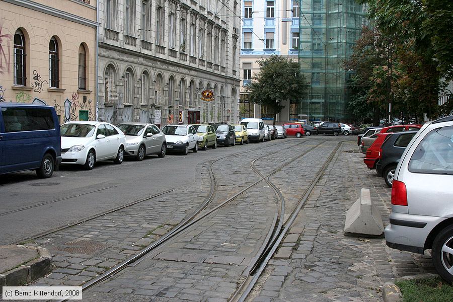 Budapest - Straßenbahn - Anlagen
/ Bild: budapestanlagen_bk0809190190.jpg Budapest - Straßenbahn - Anlagen
/ Bild: budapestanlagen_bk0809190190.jpg