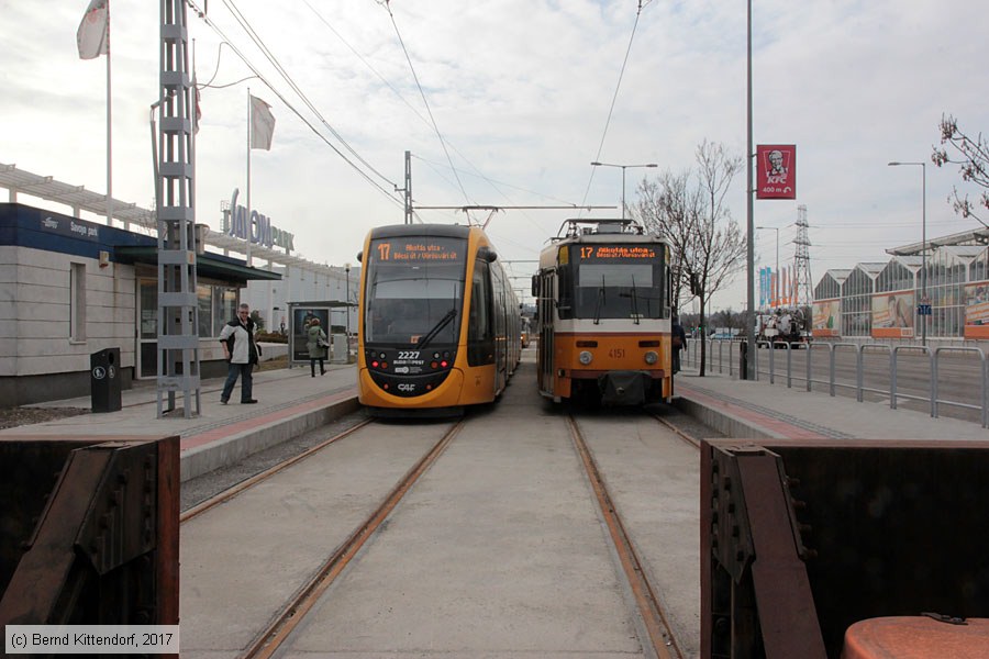 Budapest - Straßenbahn - Anlagen
/ Bild: budapestanlagen_bk1702270316.jpg Budapest - Straßenbahn - Anlagen
/ Bild: budapestanlagen_bk1702270316.jpg