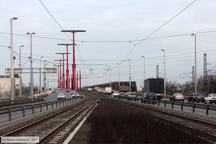 Budapest - Straßenbahn - Anlagen
/ Bild: budapestanlagen_bk1702270351.jpg Budapest - Straßenbahn - Anlagen
/ Bild: budapestanlagen_bk1702270351.jpg