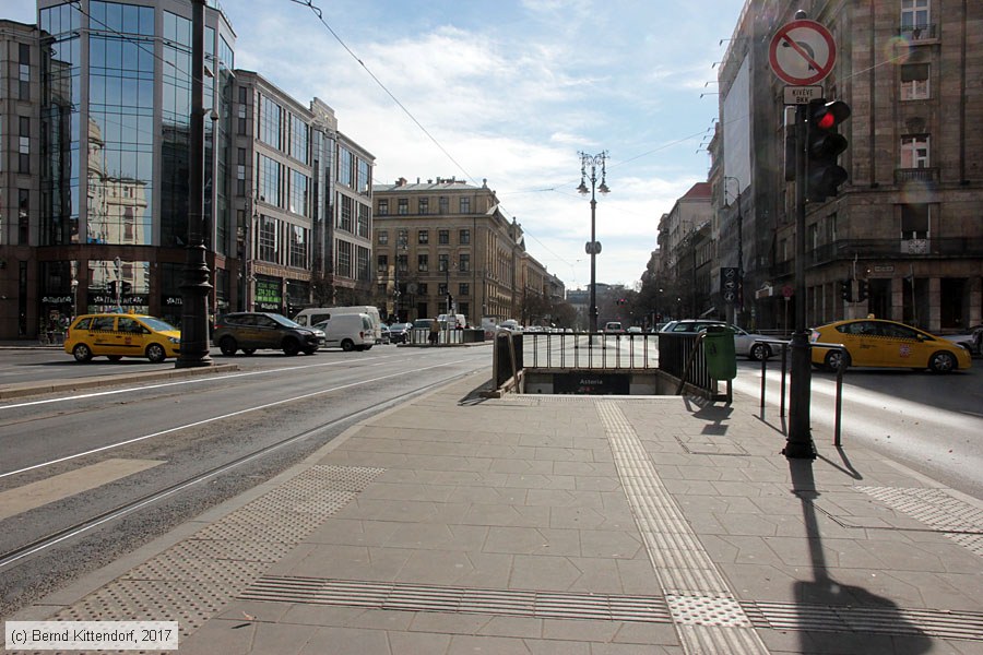 Budapest - Straßenbahn - Anlagen
/ Bild: budapestanlagen_bk1702280020.jpg Budapest - Straßenbahn - Anlagen
/ Bild: budapestanlagen_bk1702280020.jpg