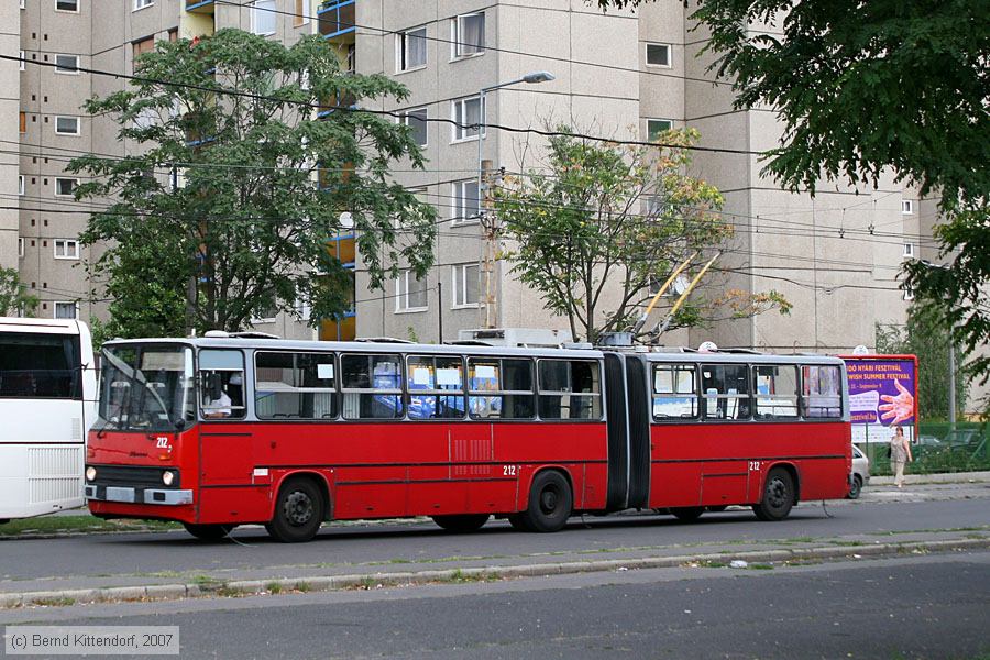 Budapest - Trolleybus - 212
/ Bild: budapest212_bk0708090353.jpg