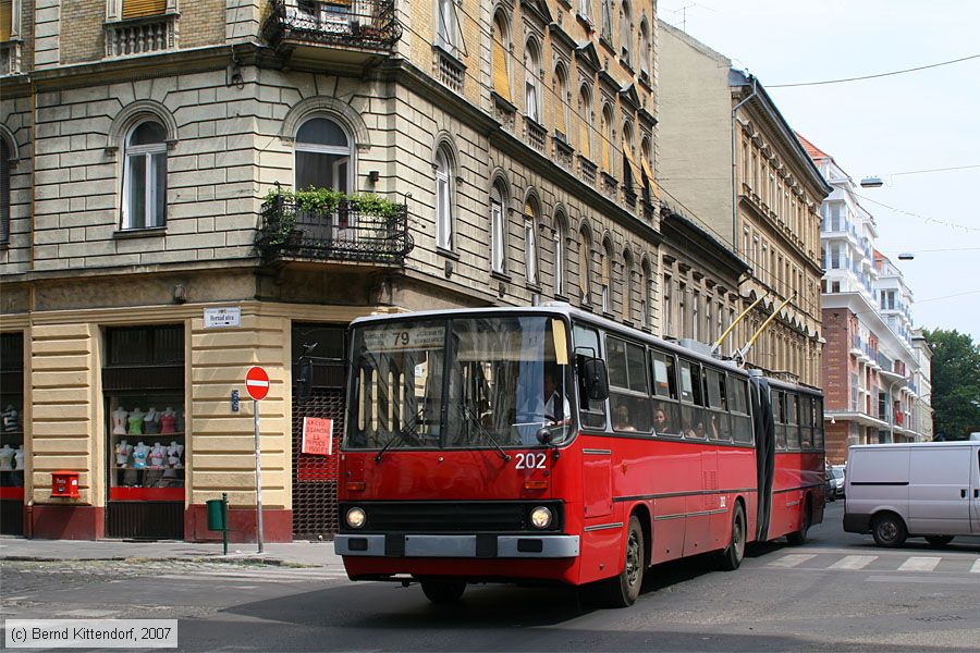 Budapest - Trolleybus - 202
/ Bild: budapest202_bk0708090173.jpg